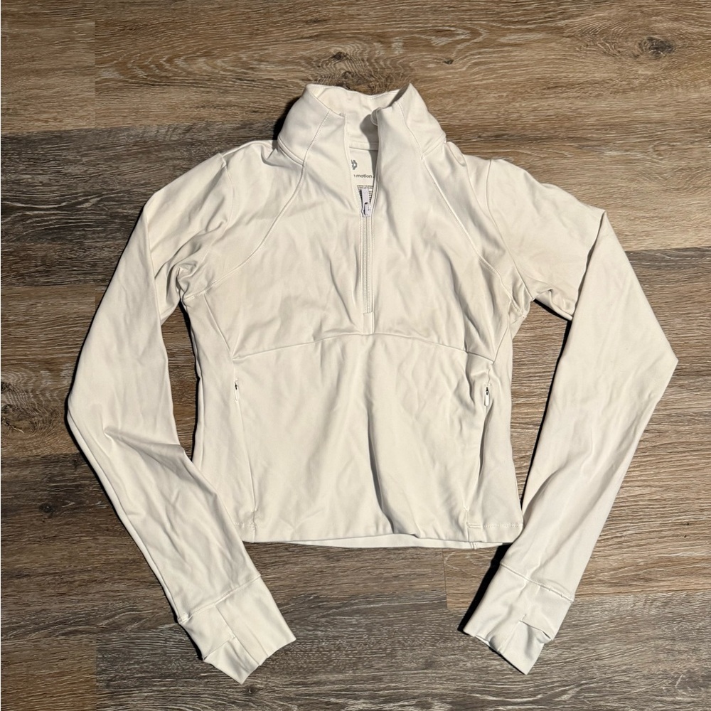 All in Motion Pullover